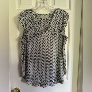 Cute print flutter sleeve blouse